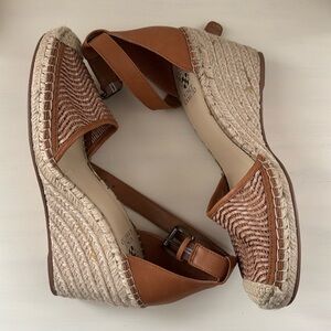 Vince Camuto Woven Heels, Size 10